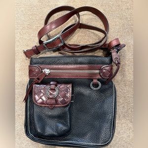 Brighton Cross Body Bag Black and Brown Leather